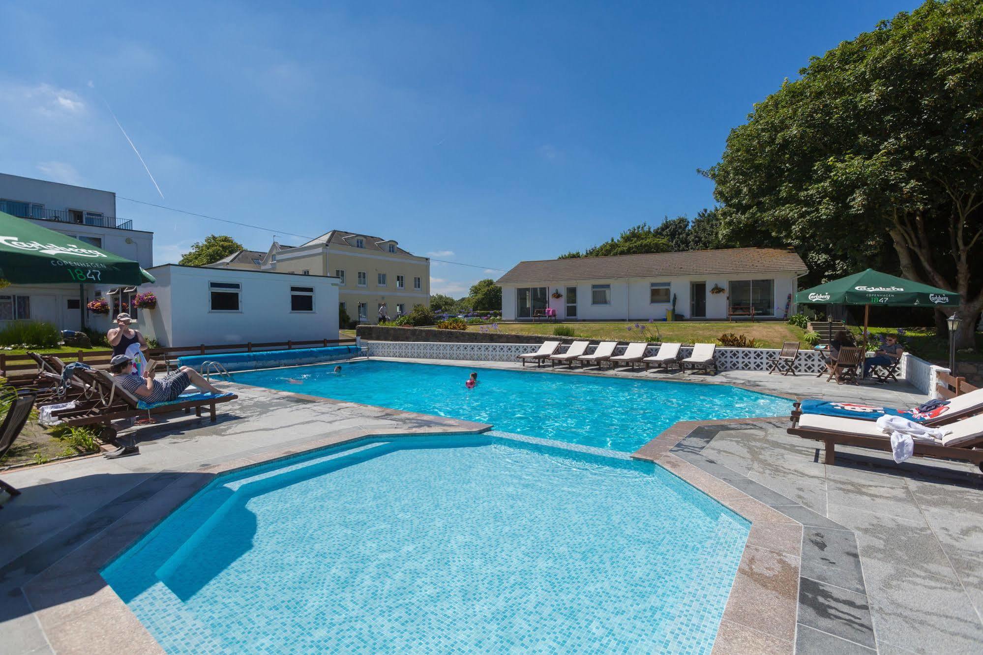 La Collinette Hotel, Cottages & Apartments Saint Peter Port Exterior foto