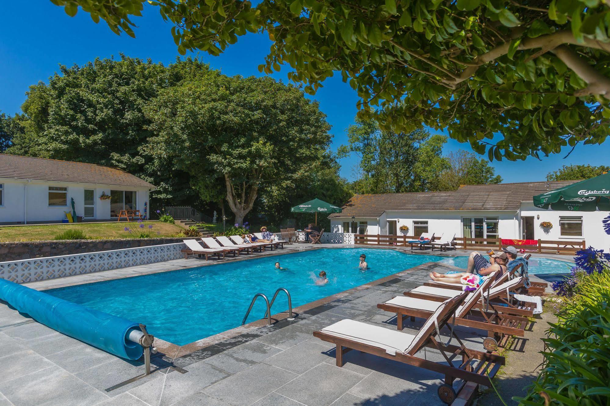 La Collinette Hotel, Cottages & Apartments Saint Peter Port Exterior foto